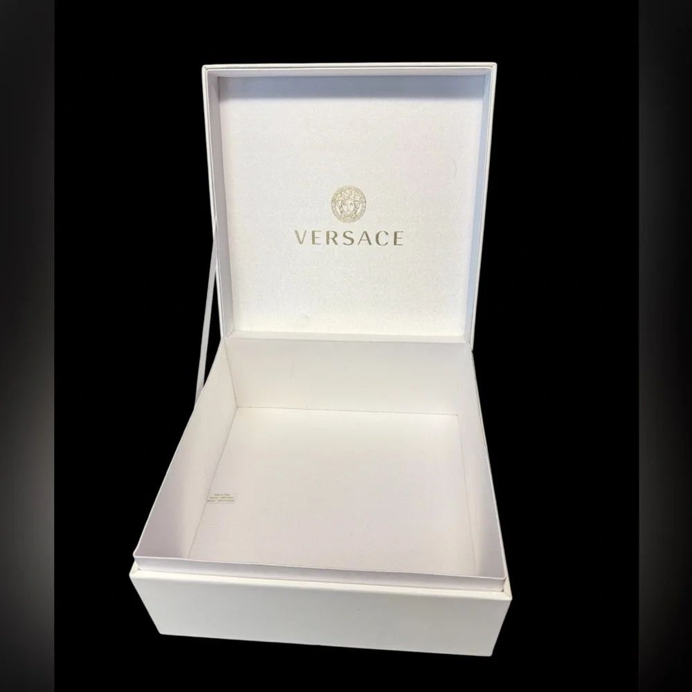 VERSACE Embossed Square Empty Gift Box Storage Container White 8”x 8” - Picture 2 of 4